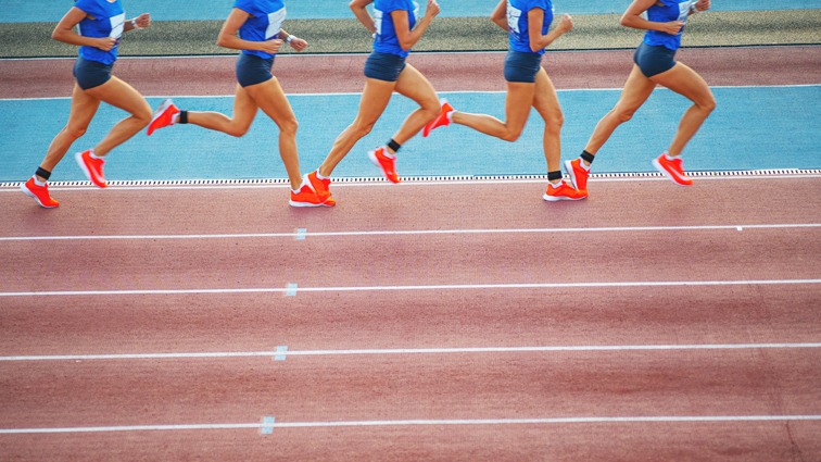 全场正负值最低的国手！12投8铁+在场输28分，球迷：节奏版艾伦？